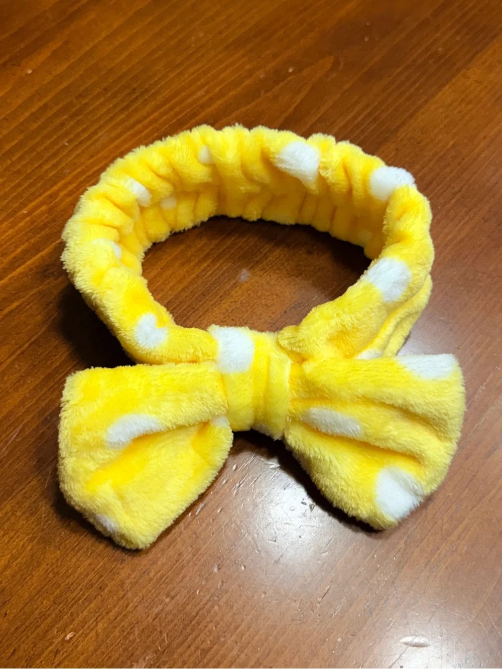 Plush Stretchy Spa/Makeup Headbands w/ Removable Bow (Bundle of 6)
